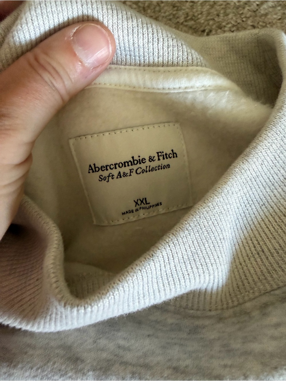 Abercrombie & Fitch Mock Neck - Picture 3 of 4